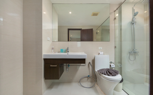 Апартаменты Suite Rote Rawai Beachfront Title Condo