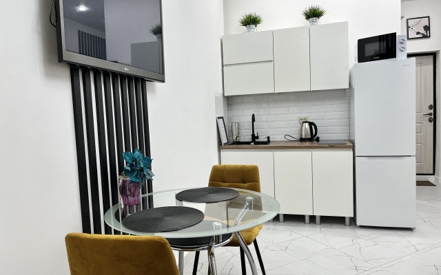 V Samom Serdtse Adlera Flat