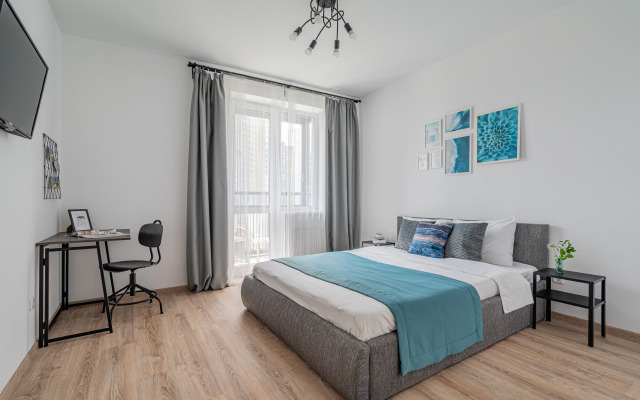 Квартира 8 Марта 202/4