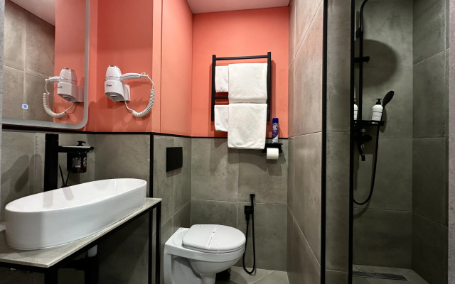 Kalancha Studio Loft Apartments
