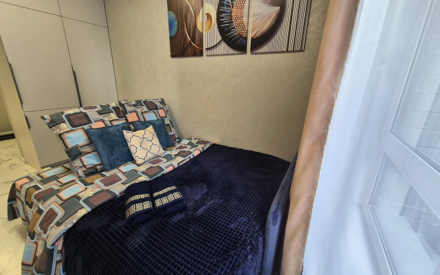 Bolshaya Studiya V Zhk Kit U Stantsii Apartments