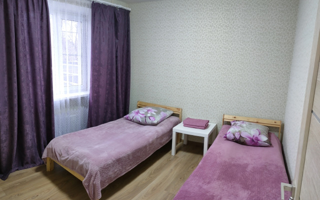Na Industrialnoy 1B/3V Apartments
