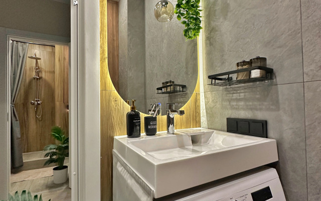 Zhk Letniy S Uyutnym Balkonom Apartment