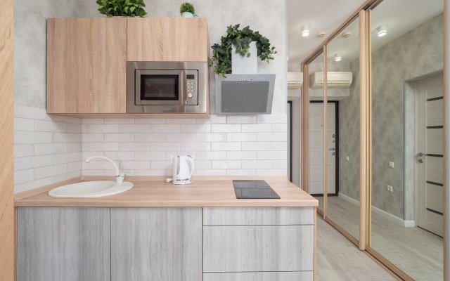 U Morya S Basseinom v ZhK Solnechnyij apt44 Apartments