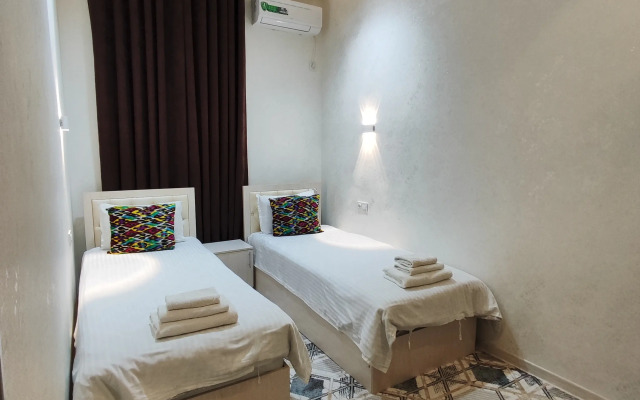 Suzani Samarkand Hostel