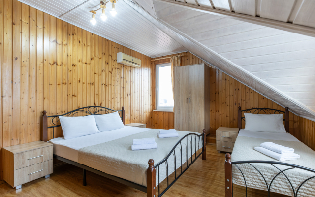 Guest house Afalina Plyus Allama Group