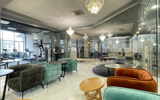 Uyutnye Sovremennye Vmestitelnye Apartamenty 615 Apartments
