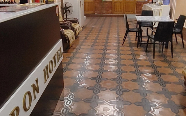 Zafaron Hotel
