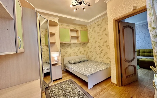 Shikarnaya u Kremlya na Varvarskoy Flat