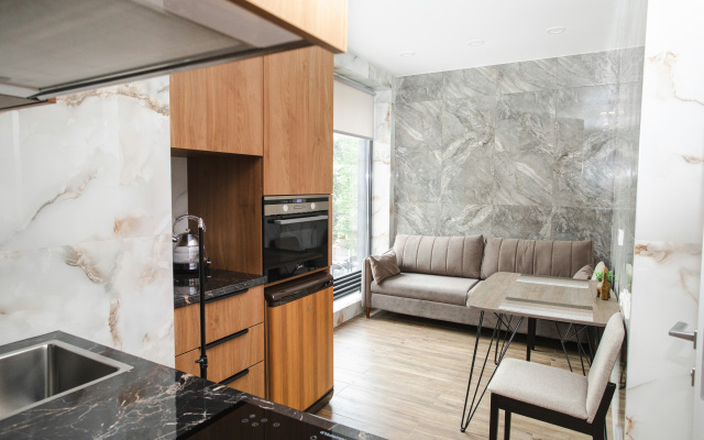 V centre Sochi 10 minut do morya AK Arhitektor chetirehmestnie komfort Apartaments