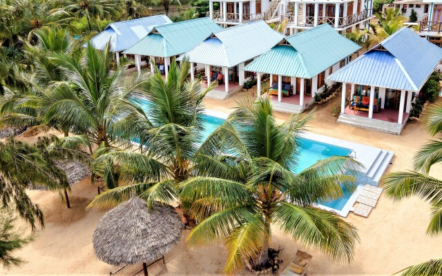 Asante Sana Beach Cottages