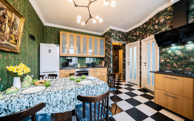 Квартира Видовая в Петербурге Достоевского