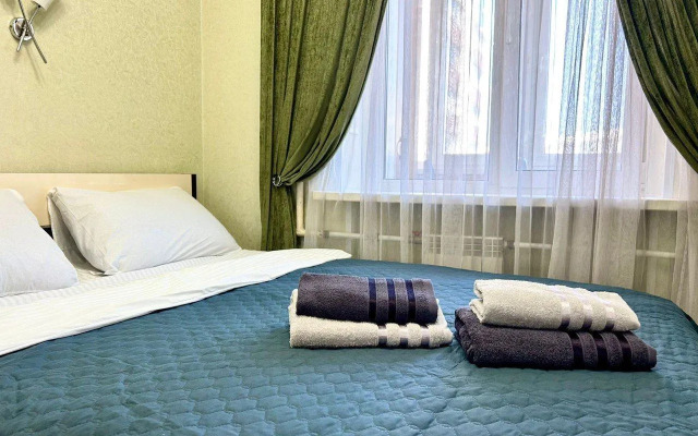 Na Partizanskom Prospekte 13 Flat