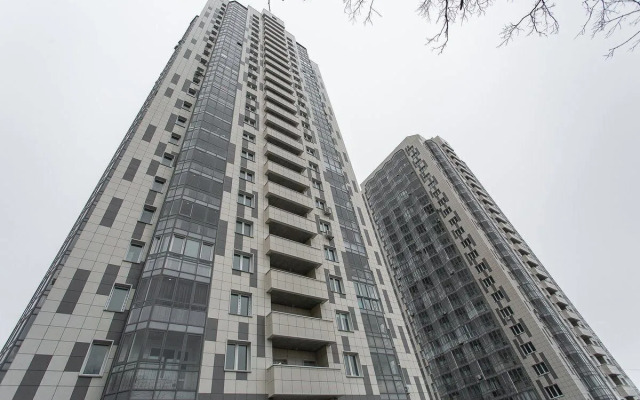 Sovpemennaya Studiya-Loft C Dizajnerckim Pemontom Flat