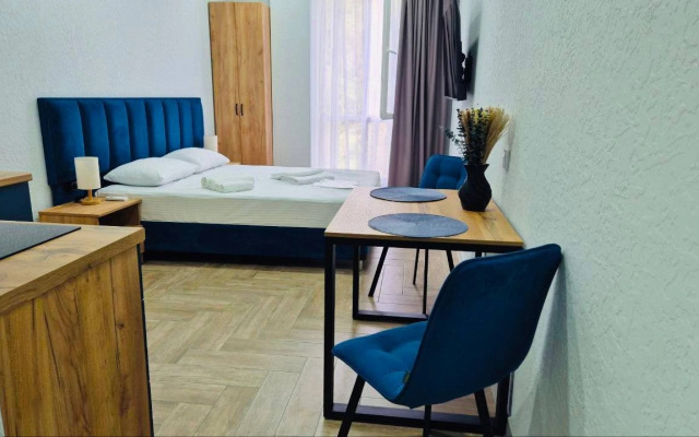 Uyutnaya Studiya Dlya Dvoikh Apartments