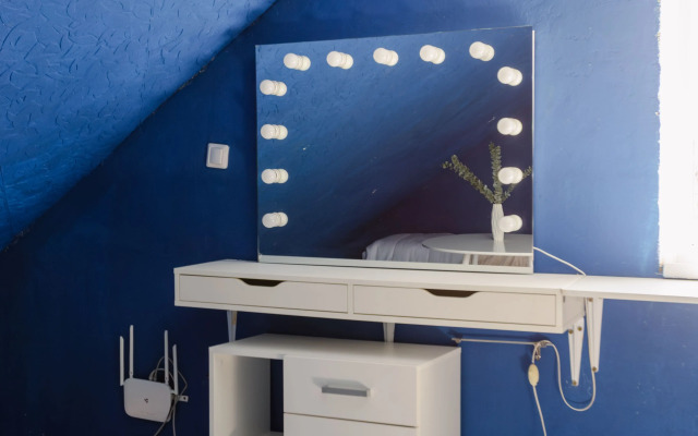 Dvukhurovnevaya V Tsentre Astrakhani Flat