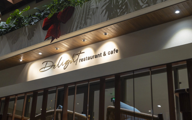 Отель Iconic Long Hai