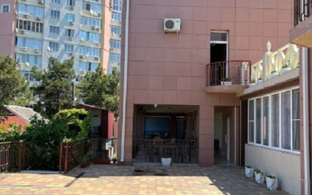 Alina Hotel