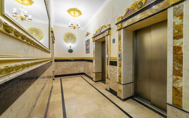 Studiya s balkonom s vidom na more ryadom s Okeanariumom Flat