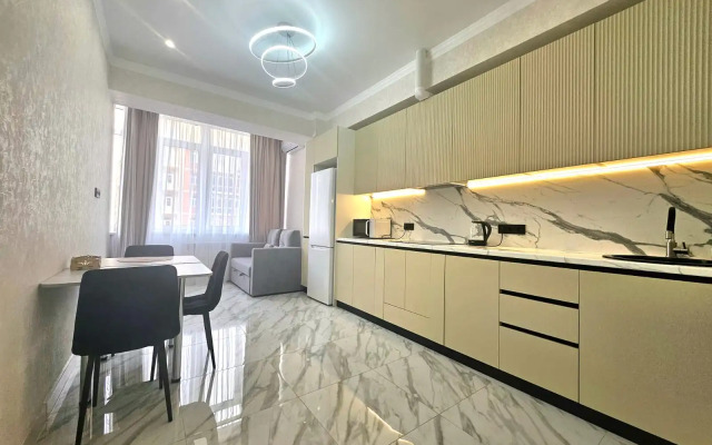 Stilnaya v Tsentre Pyatigorska Flat