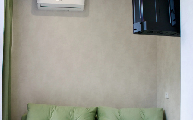 Dvukhmestnye S Kukhney Apartments