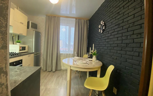 Апартаменты Пять Звёзд рядом с рекой Евояха