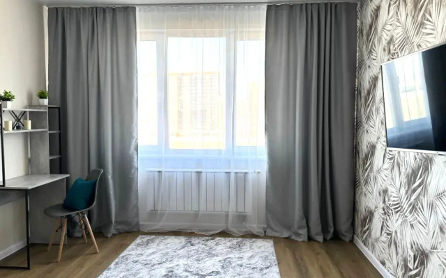 Na Petra Podzolkova 28 Ryadom S Planetoy Flat