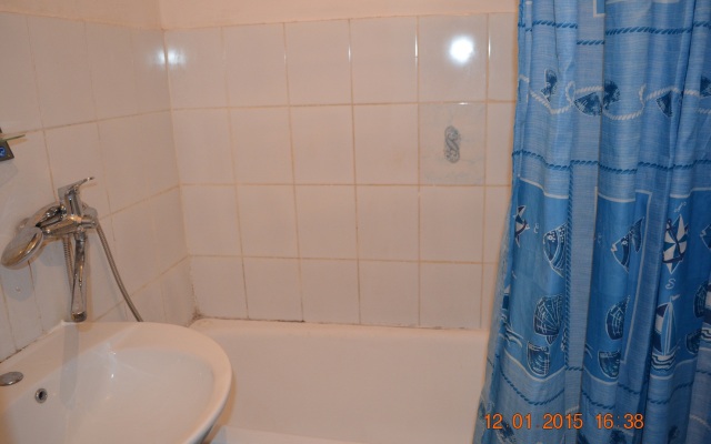Three-room apartment in the Center