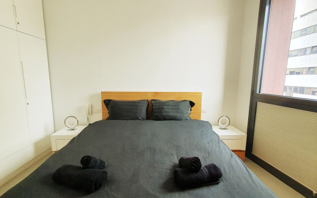 Design 2 Bdr Florentine #TL15 Apartments