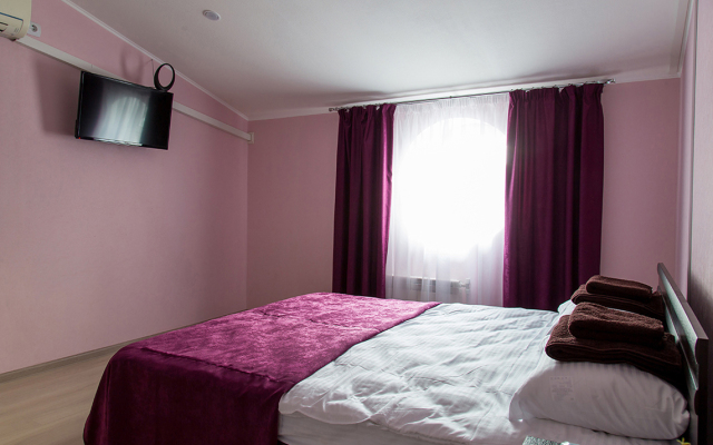 Maks Hotel