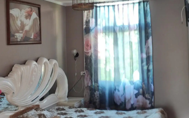 U Ozera Private house
