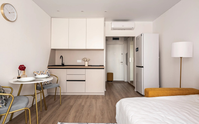 Bronzoviy Vek Flat