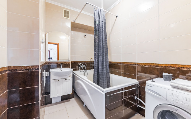 Апартаменты у Крейсера Авроры и Финляндского Вокзала