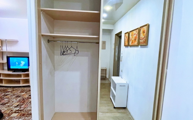 Апартаменты Байкал на Декабристов 36