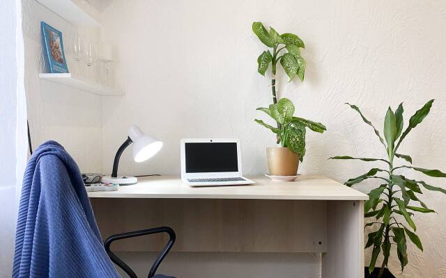 Happiness Live in the center of Sevastopol Apartment