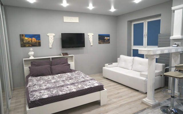Domashnie Apartamenty "Rim" Apartment