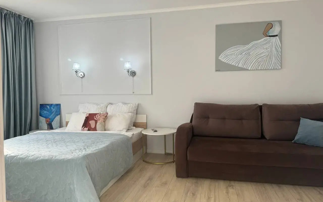 Квартира в Новом Многоквартирном Доме с Огороженной Территорией