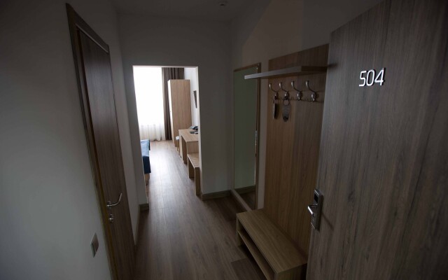 Planeta IQ Hotel