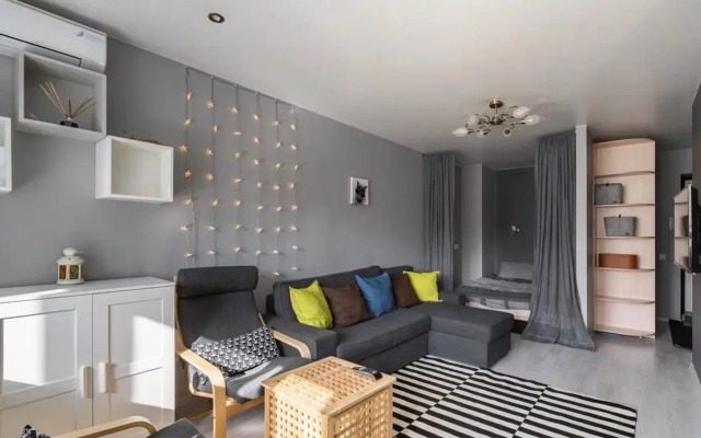 V Tsentre Goroda Flat