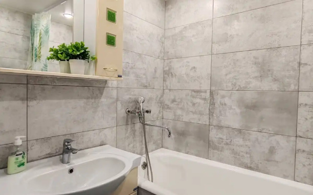 Квартира с видом на парк возле СК Олимпийский