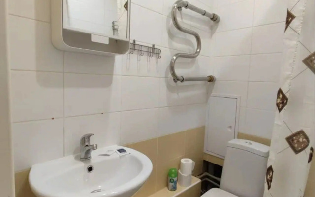 V Nizhnem Novgorode Uyut U Ozera Flat