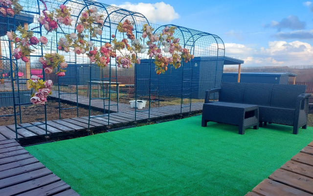Private House Dom Dlya Chetverykh