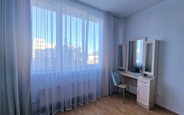 Квартира на Улице Старых Большевиков 3