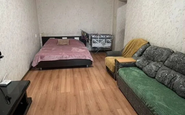 Na Ulitse Anokhina 120A Flat