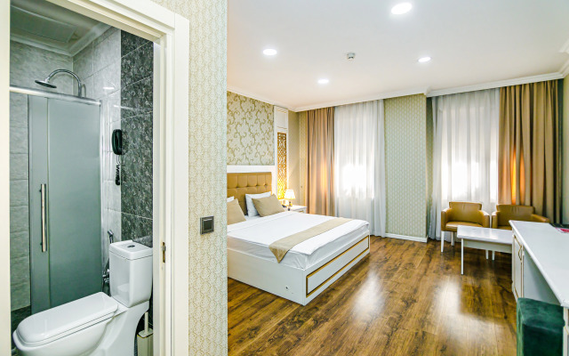 Maris Baku Hotel