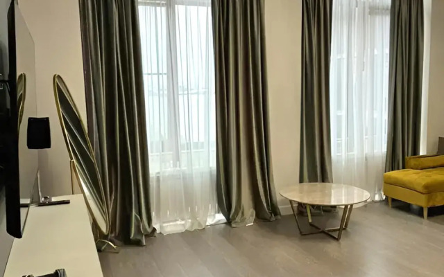 Апартаменты Люкс на Меридианной 1