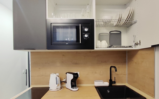 Dvukhmestnaya Dizaynerskaya Studiya Flat