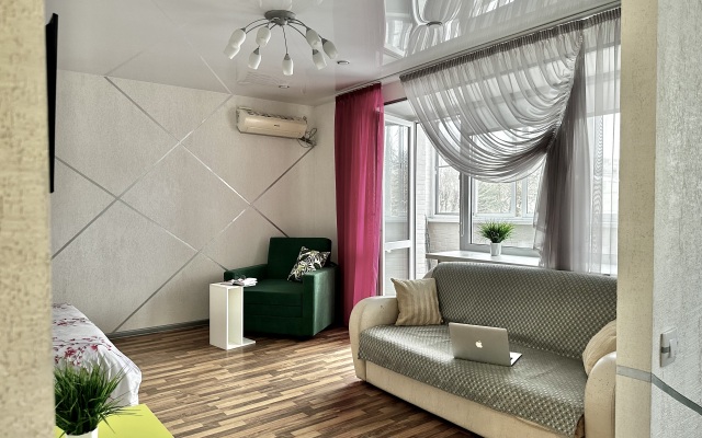 Sakvoyaj u Spaso Preobrajenskogo Apartments