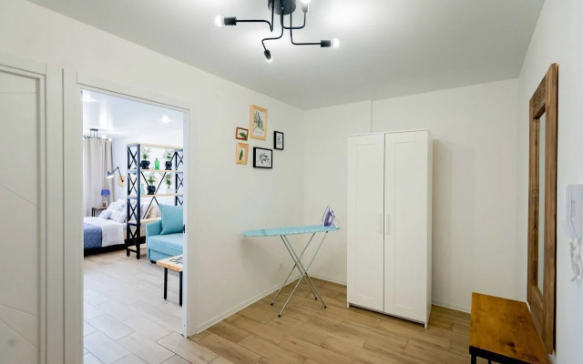 Na Yeleny Kolesovoy 26B Flat