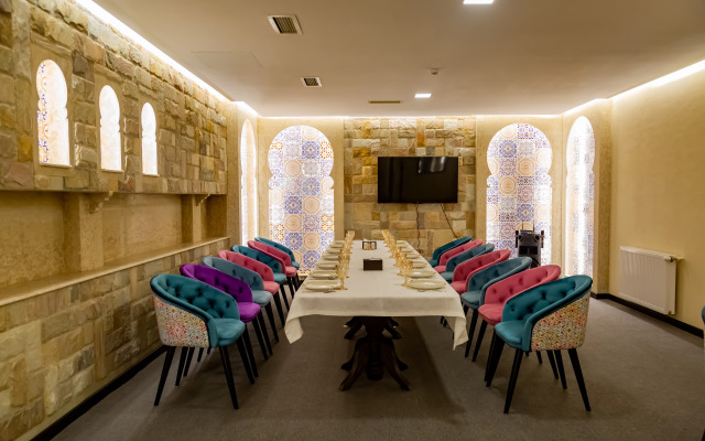 Отель Rasoda Hotel